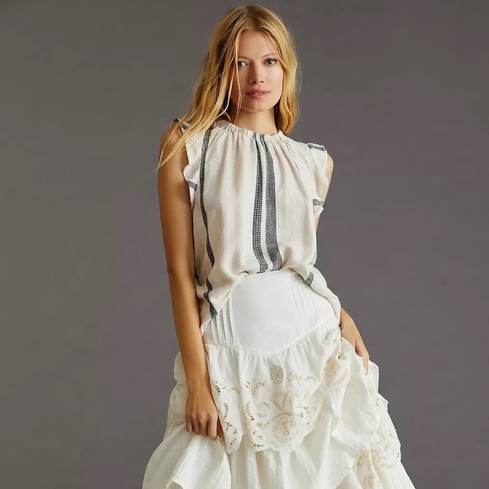 Cloth & Stone Flutter Sleeve Blouse